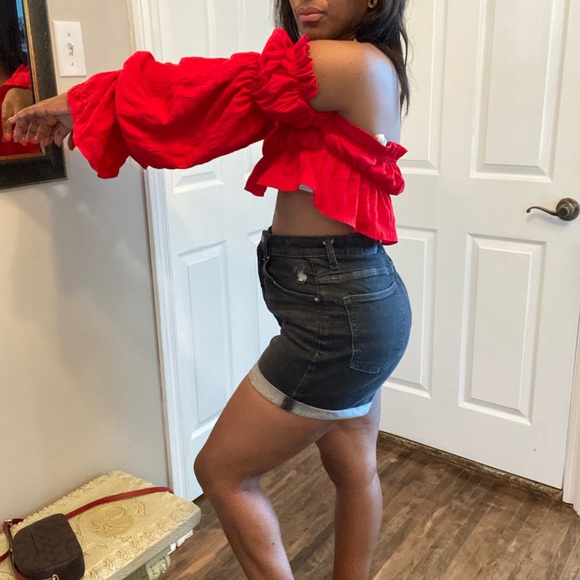 Red Tube Top with Sleeves - Picture 3 of 6